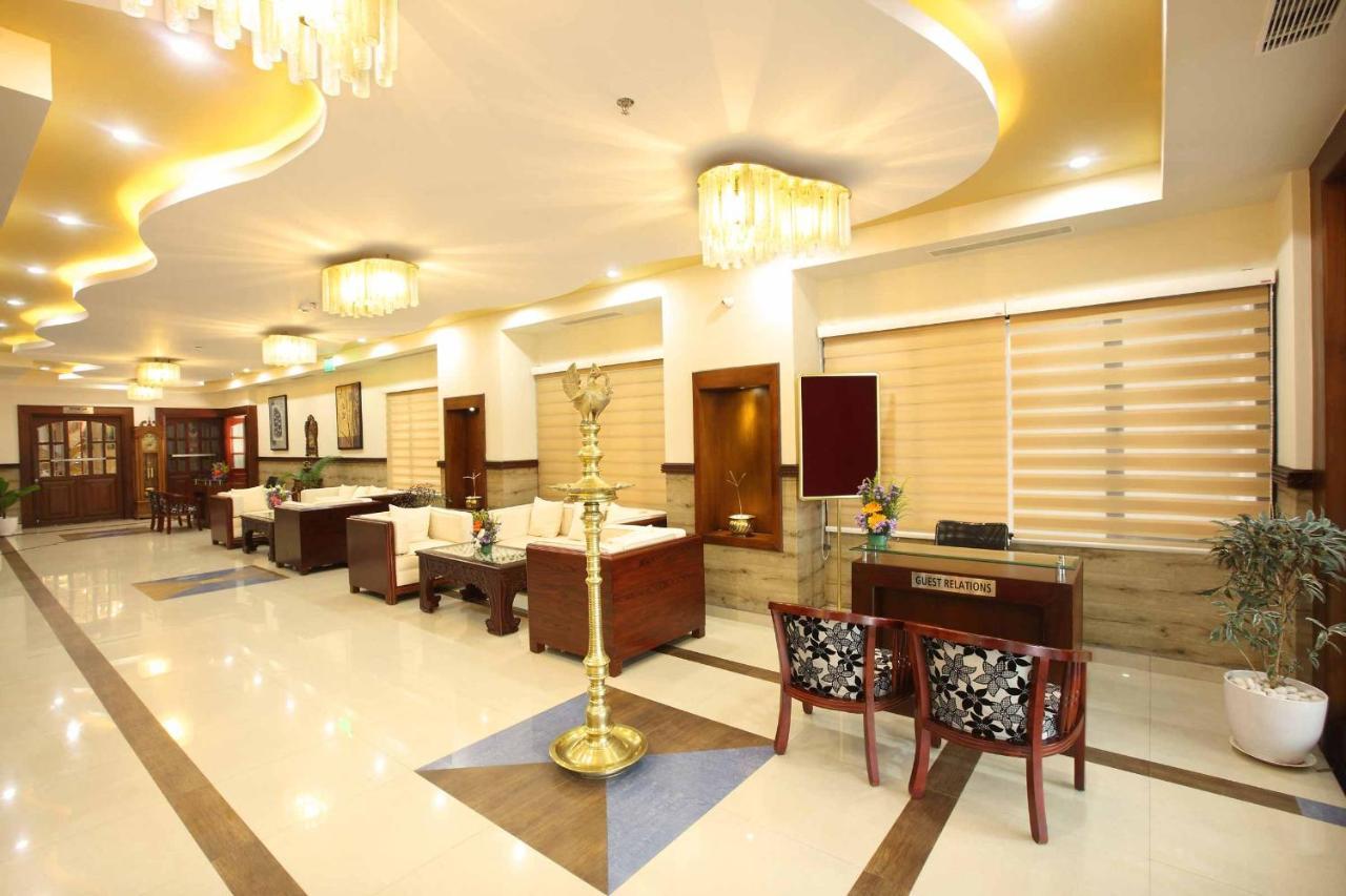 Готель Ambalakkara Regency Kottarakara Екстер'єр фото